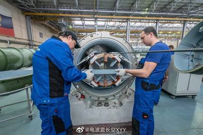 俄羅斯Avangard機(jī)械制造廠48N6導(dǎo)彈生產(chǎn)線